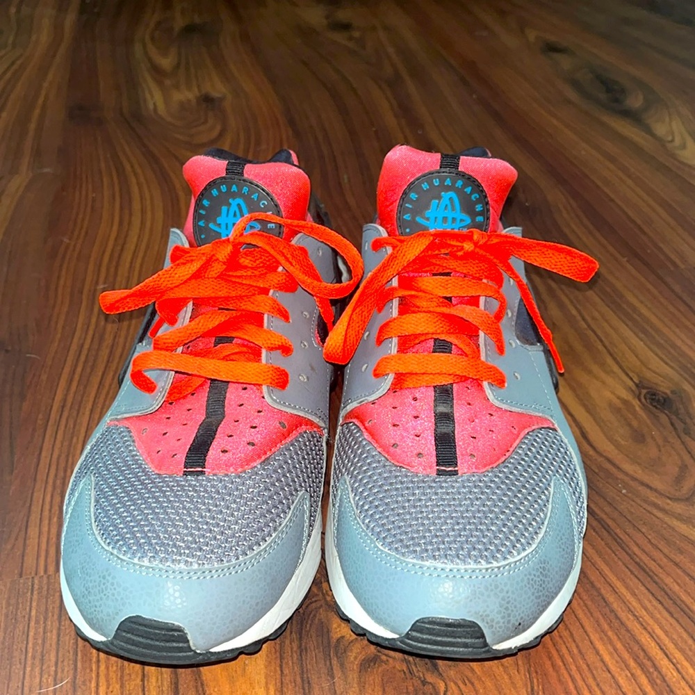 Huaraches (worn once)